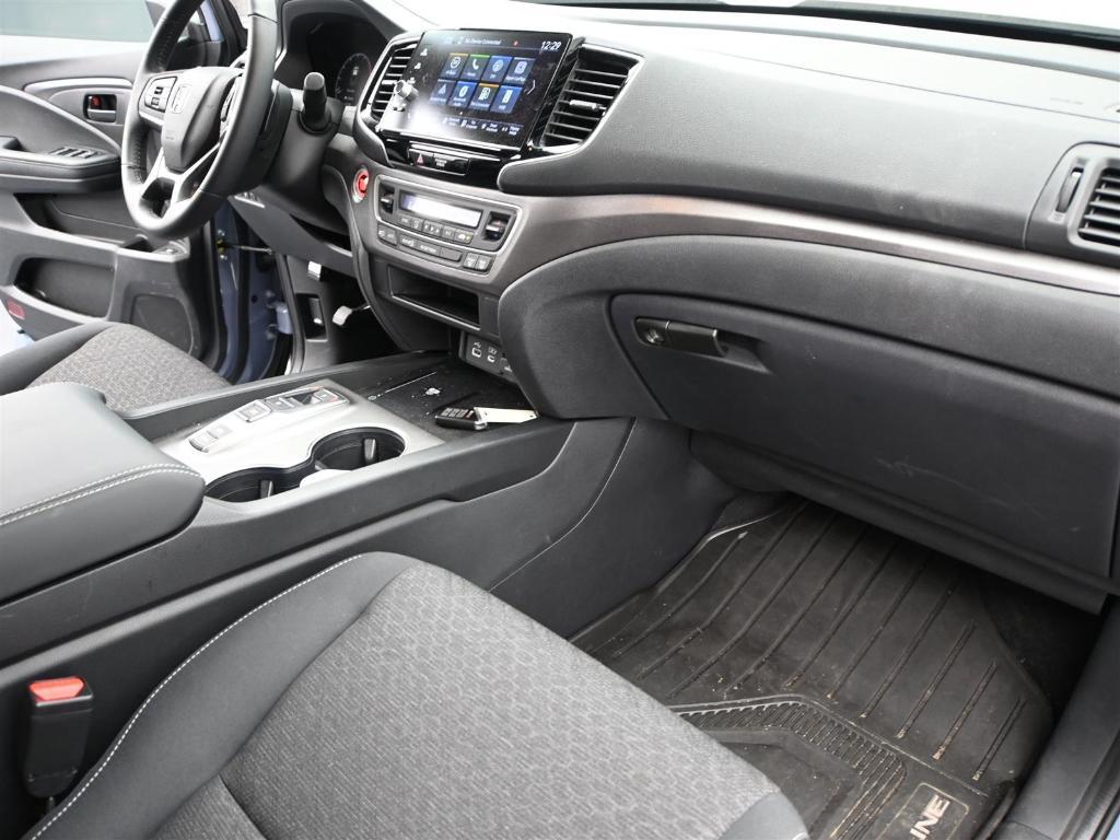 used 2025 Honda Ridgeline car, priced at $37,900