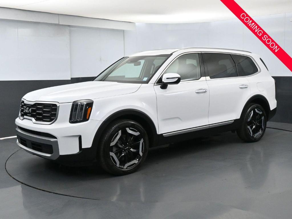 used 2023 Kia Telluride car, priced at $32,900