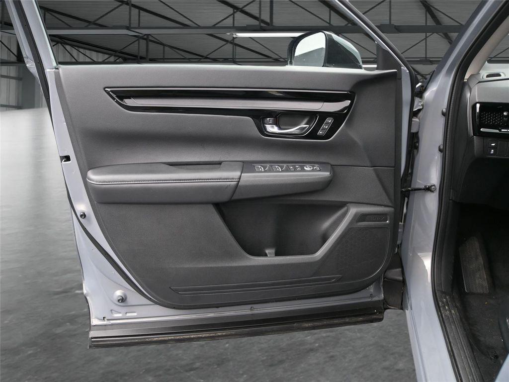 used 2024 Honda CR-V car, priced at $29,500