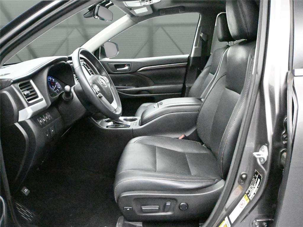 used 2016 Toyota Highlander car, priced at $18,000