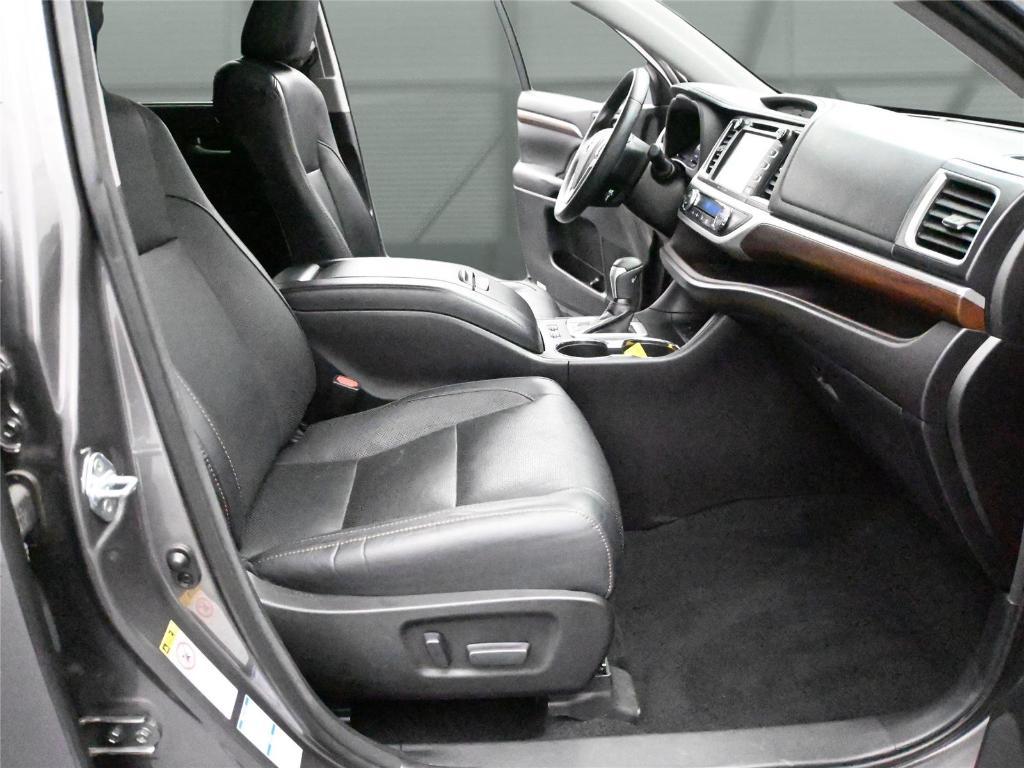 used 2016 Toyota Highlander car, priced at $18,000