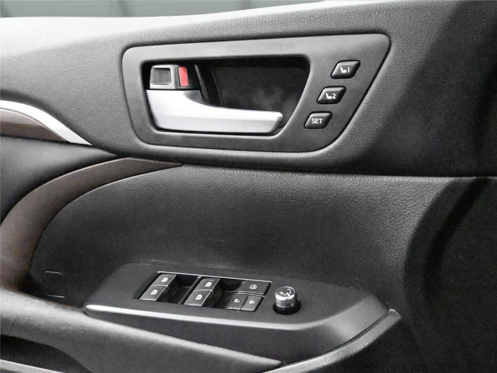 used 2016 Toyota Highlander car, priced at $18,000