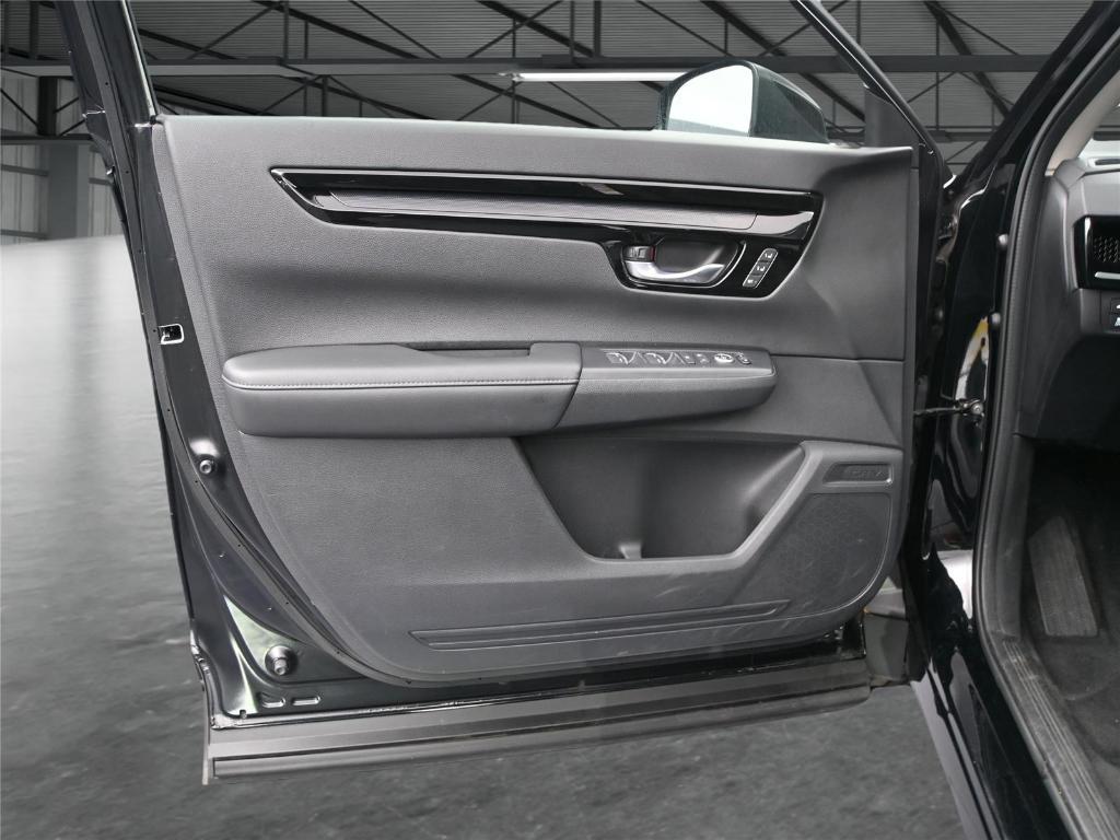 used 2023 Honda CR-V car, priced at $29,400