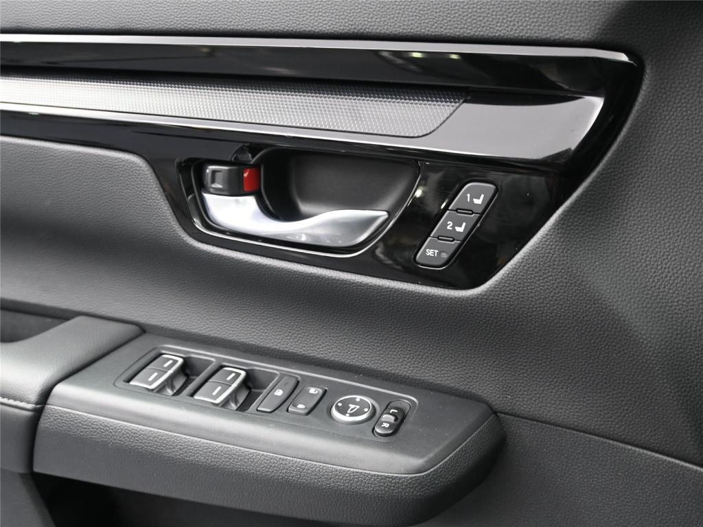 used 2023 Honda CR-V car, priced at $29,400