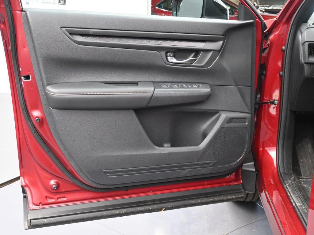 new 2025 Honda CR-V Hybrid car