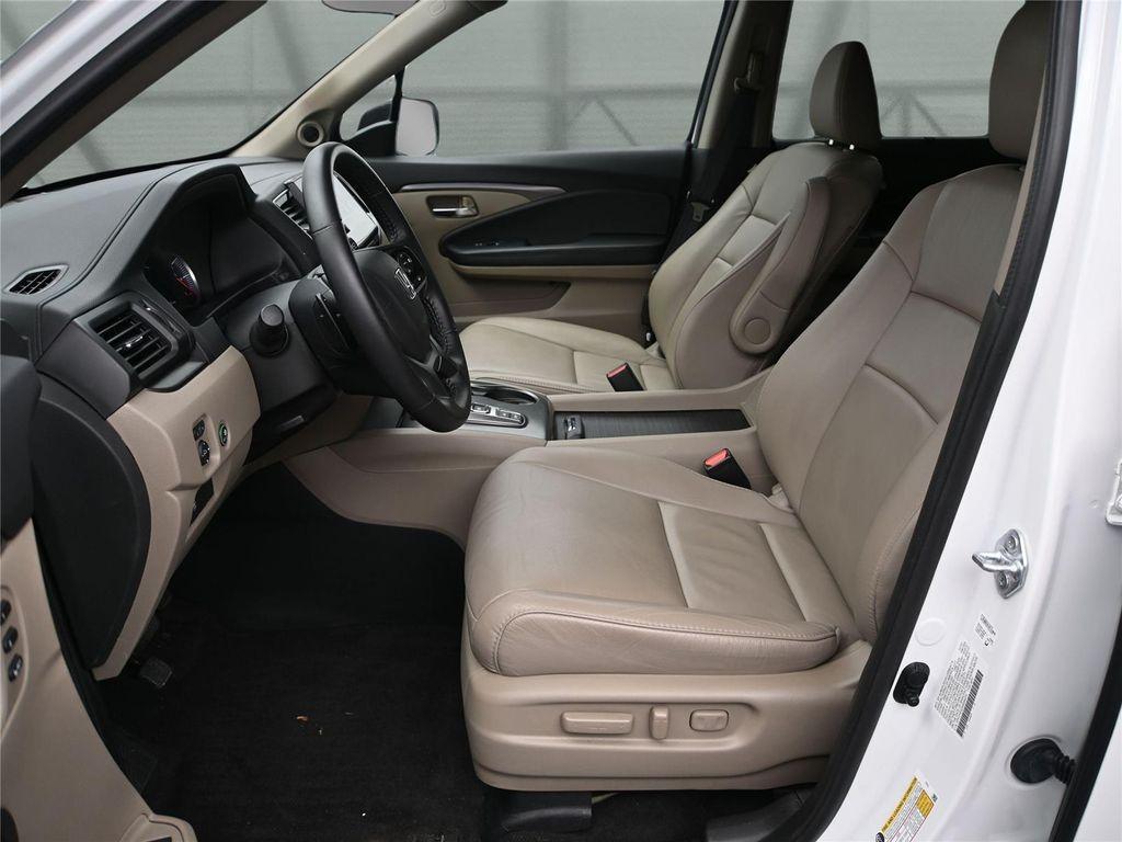 used 2022 Honda Pilot car, priced at $28,700