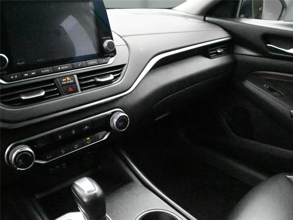 used 2019 Nissan Altima car, priced at $11,500