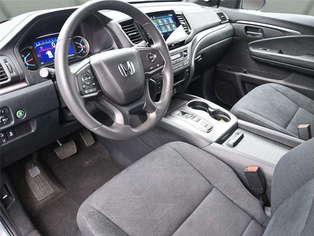 used 2022 Honda Pilot car, priced at $30,250