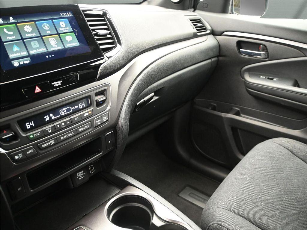 used 2022 Honda Pilot car, priced at $30,250