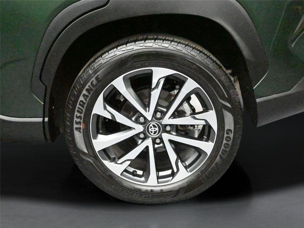 used 2024 Toyota Corolla Cross car, priced at $28,400