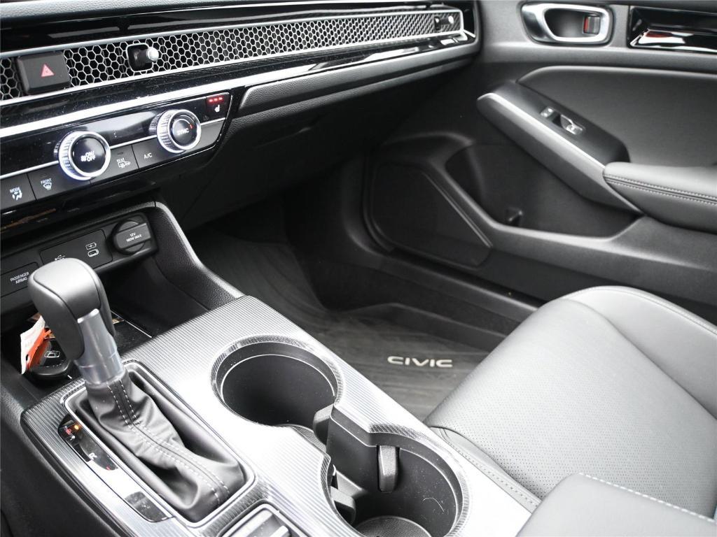 new 2026 Honda Civic Hybrid car, priced at $33,900