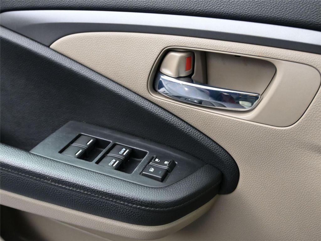 used 2021 Honda Pilot car, priced at $25,800