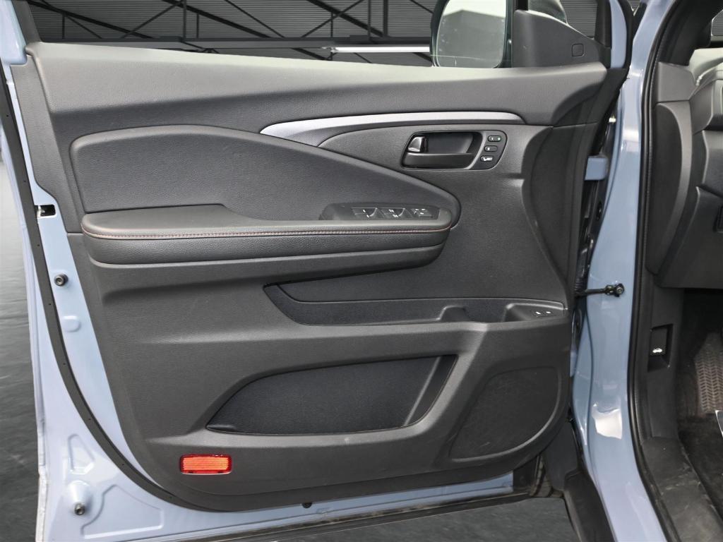 used 2022 Honda Passport car, priced at $30,400