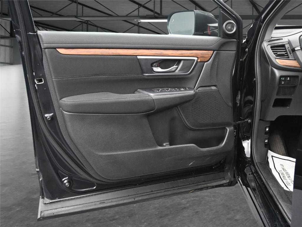 used 2022 Honda CR-V car, priced at $20,000
