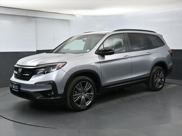 used 2022 Honda Pilot car, priced at $28,500