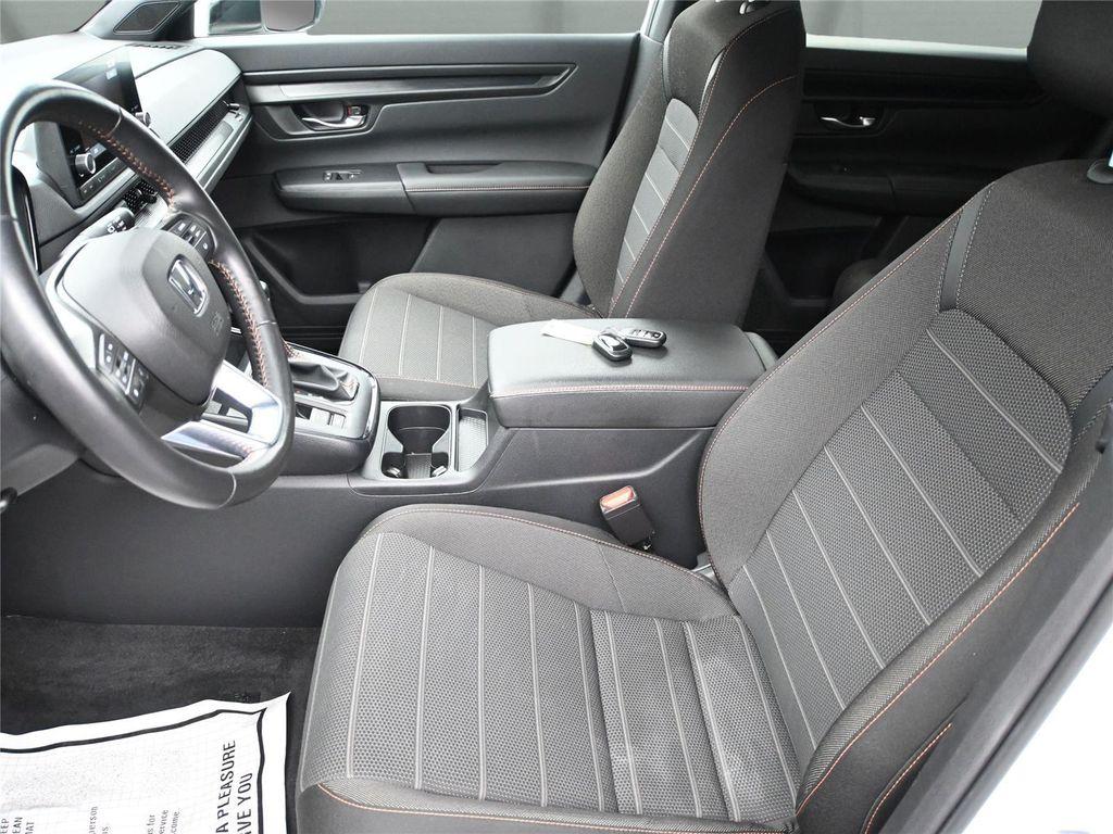 used 2024 Honda CR-V Hybrid car, priced at $33,000