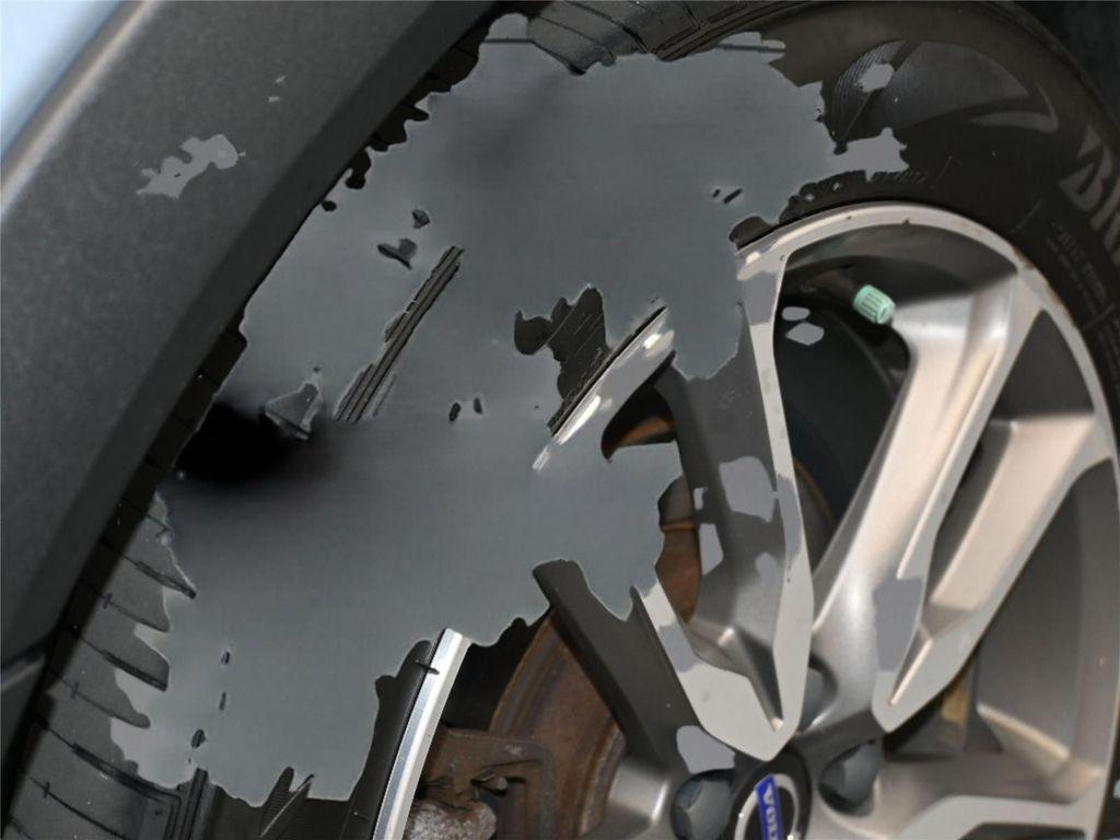 used 2018 Volvo V60 Cross Country car, priced at $9,900