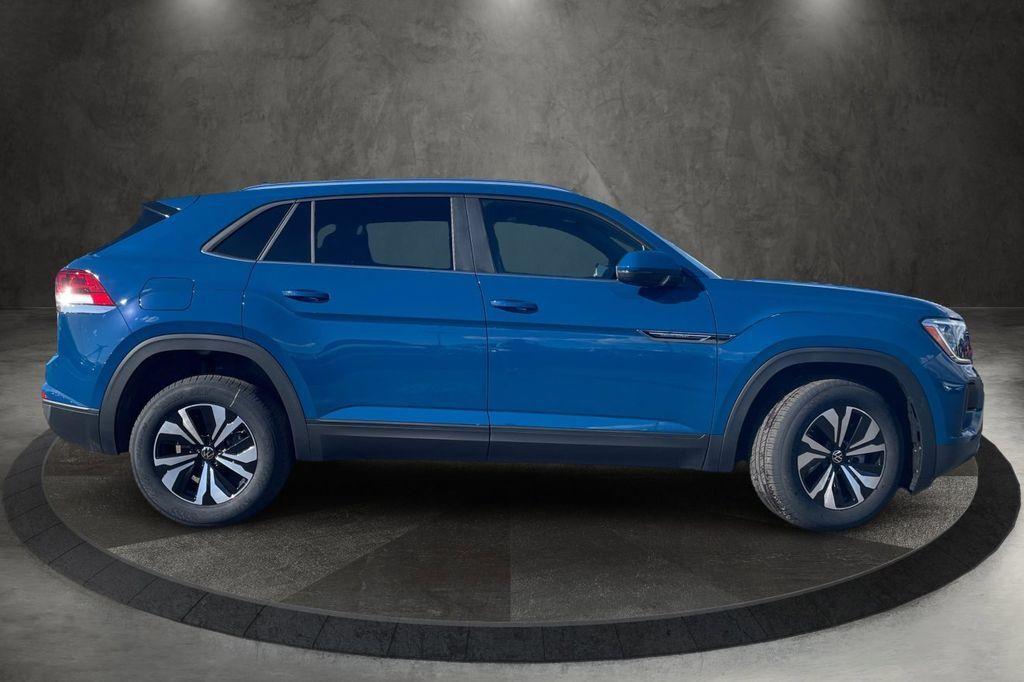 new 2025 Volkswagen Atlas Cross Sport car, priced at $38,125