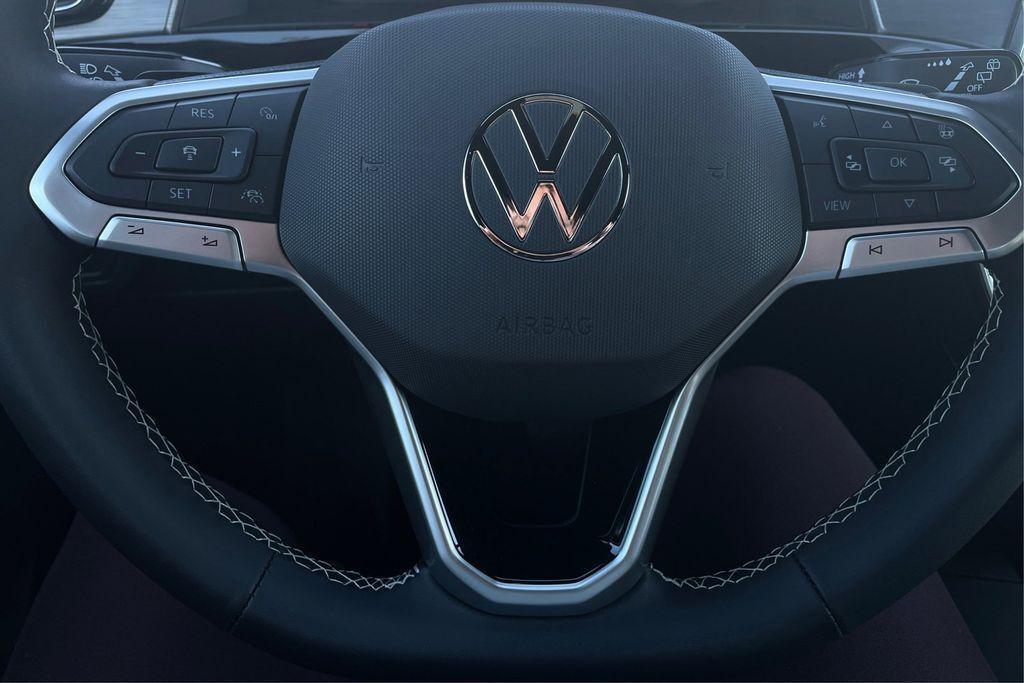 new 2025 Volkswagen Atlas Cross Sport car, priced at $38,125