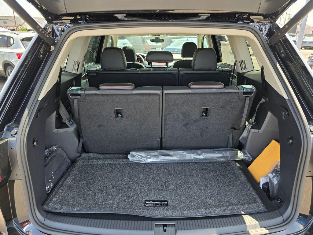new 2025 Volkswagen Atlas car, priced at $45,559