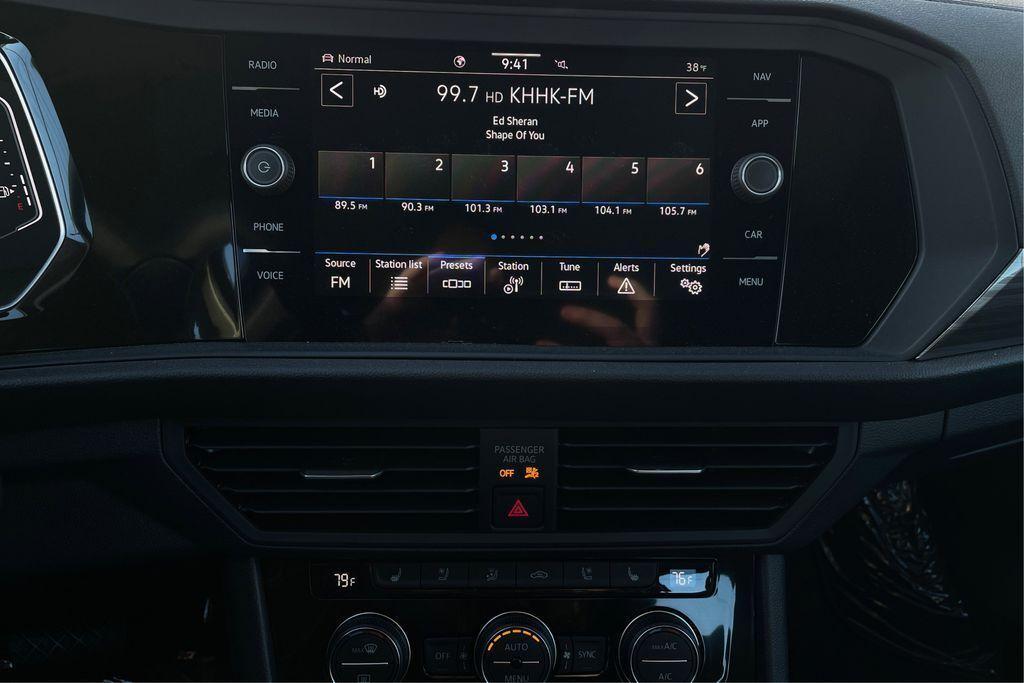new 2024 Volkswagen Jetta car, priced at $29,857