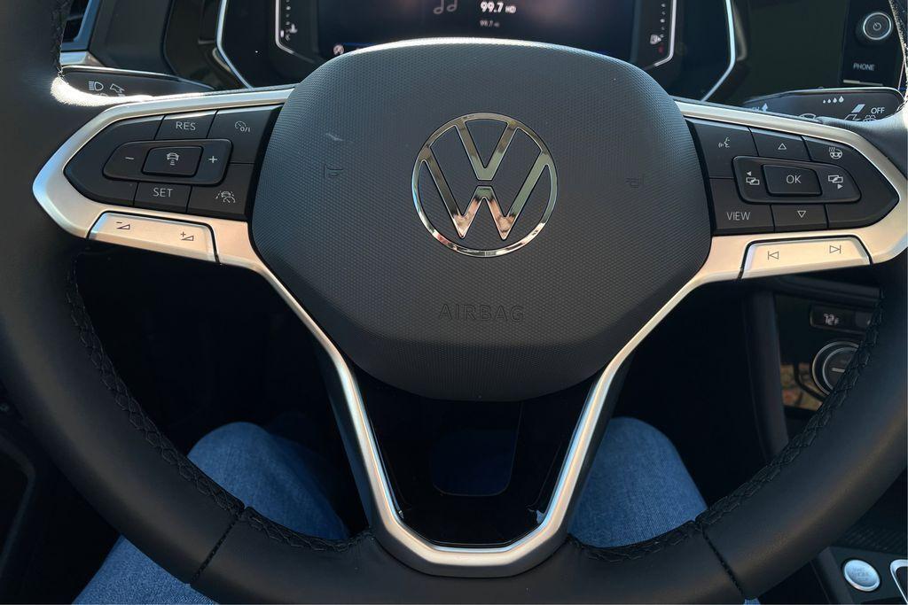 new 2024 Volkswagen Jetta car, priced at $30,236