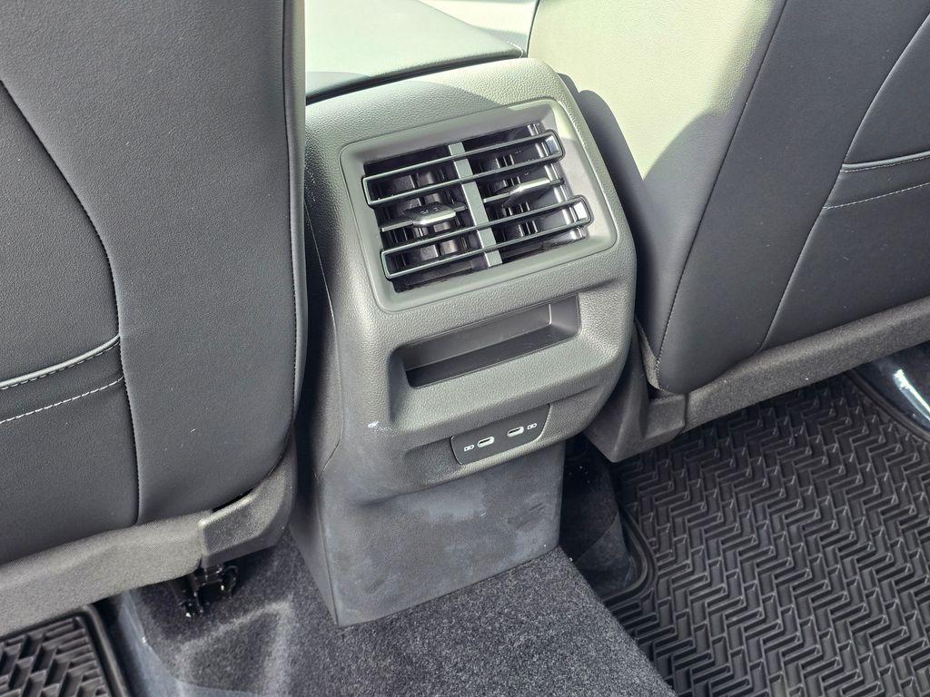 new 2025 Volkswagen Tiguan car, priced at $36,382