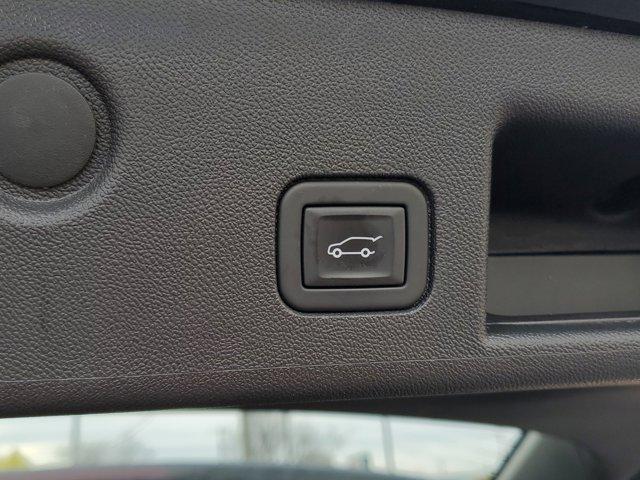 used 2023 Chevrolet Equinox car, priced at $22,576