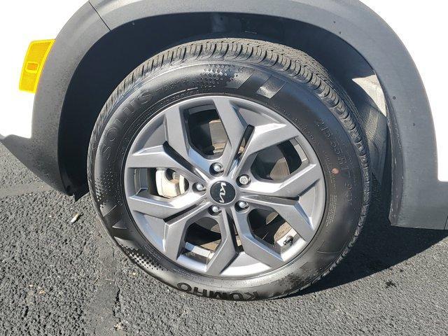 used 2024 Kia Seltos car, priced at $21,980