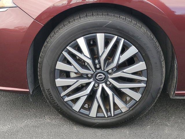 used 2023 Nissan Altima car, priced at $17,919