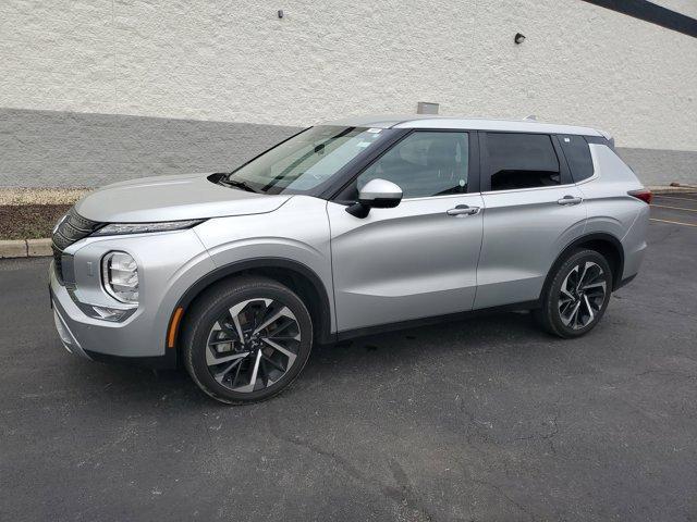 used 2024 Mitsubishi Outlander car, priced at $23,792