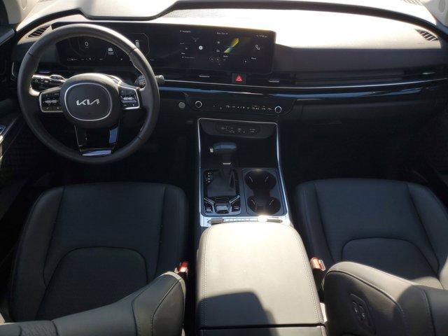 used 2025 Kia Carnival car, priced at $46,071