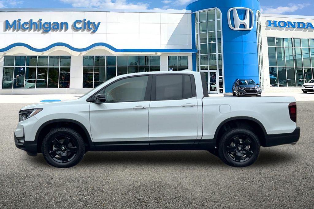 new 2025 Honda Ridgeline car, priced at $48,655