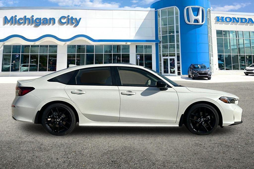 new 2025 Honda Civic Hybrid car, priced at $30,555