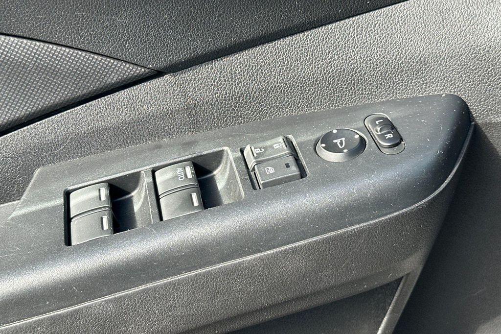 used 2016 Honda CR-V car, priced at $12,877