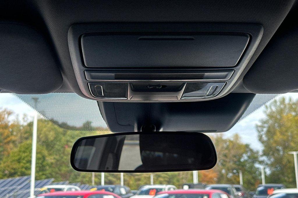 used 2021 Honda CR-V car, priced at $25,777