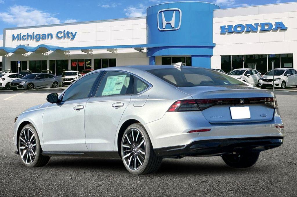 new 2025 Honda Accord Hybrid car, priced at $40,450