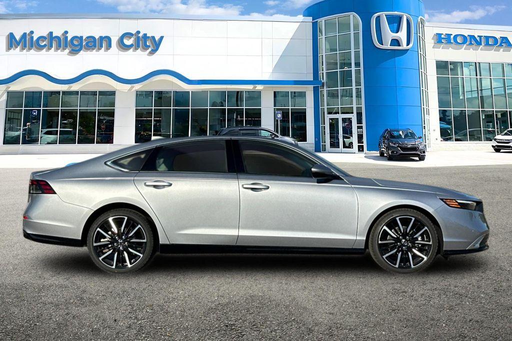 new 2025 Honda Accord Hybrid car, priced at $40,450