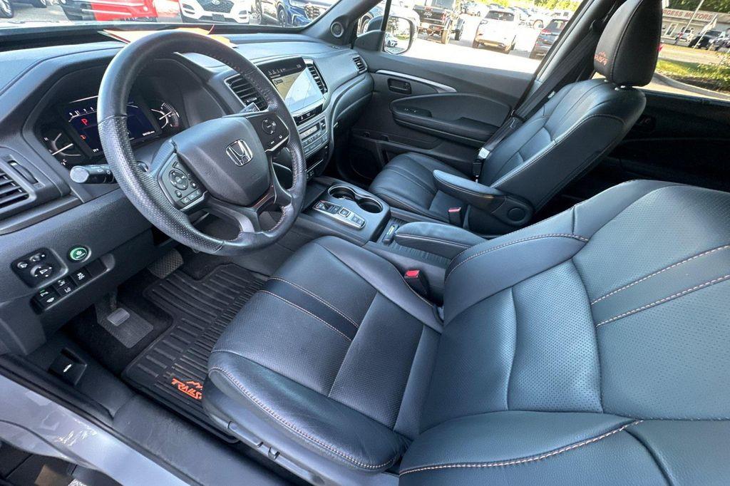 used 2022 Honda Passport car, priced at $32,977