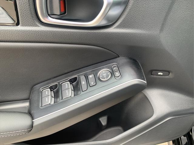 new 2025 Honda Civic Hybrid car, priced at $33,100