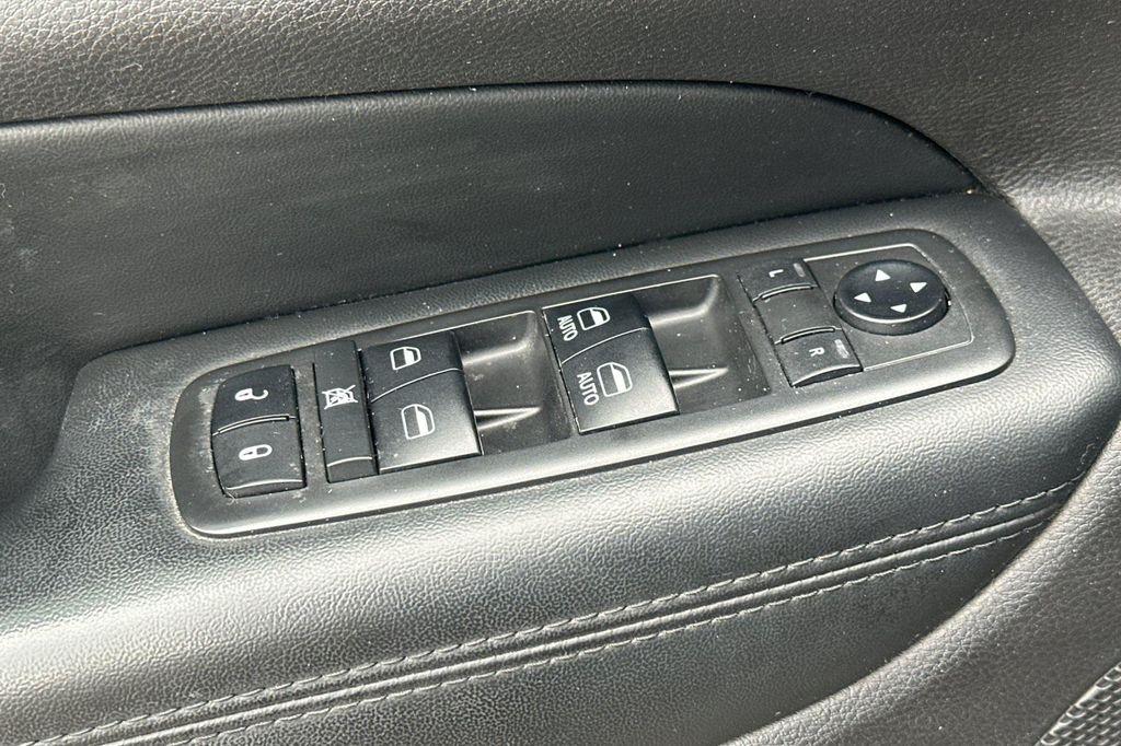 used 2019 Jeep Grand Cherokee car, priced at $19,677