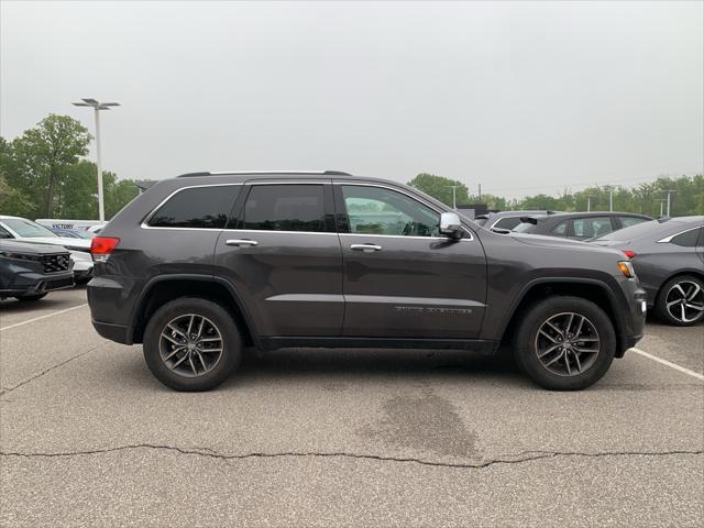 used 2018 Jeep Grand Cherokee car, priced at $17,555