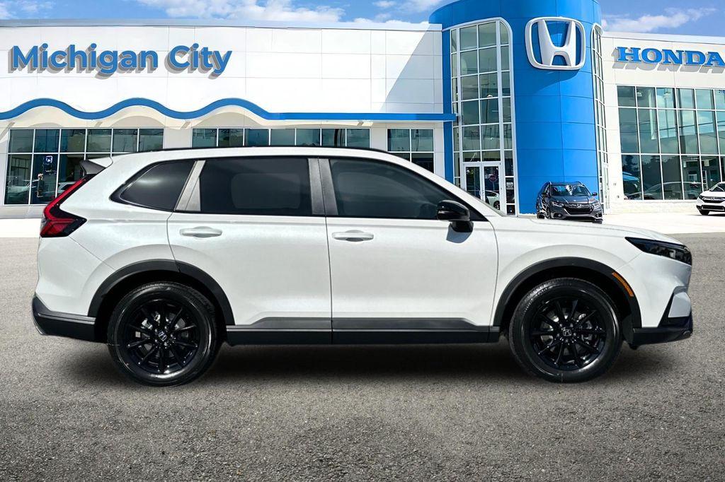 new 2026 Honda CR-V Hybrid car, priced at $41,675