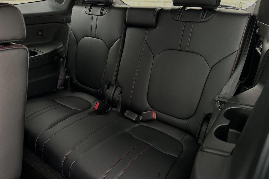 new 2025 Honda Pilot car, priced at $56,075