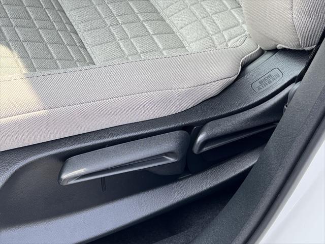 new 2025 Honda HR-V car, priced at $28,750