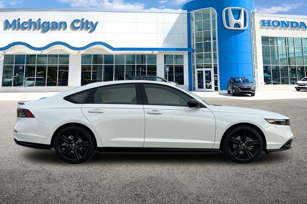 new 2025 Honda Accord Hybrid car, priced at $36,980