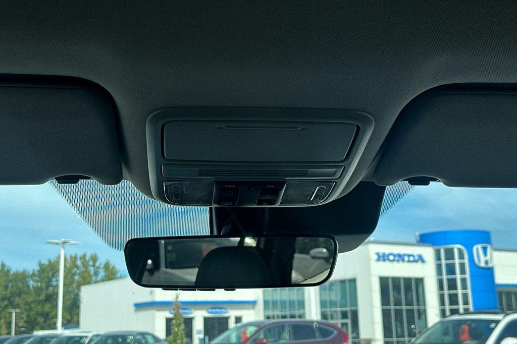 used 2021 Honda Pilot car, priced at $21,677