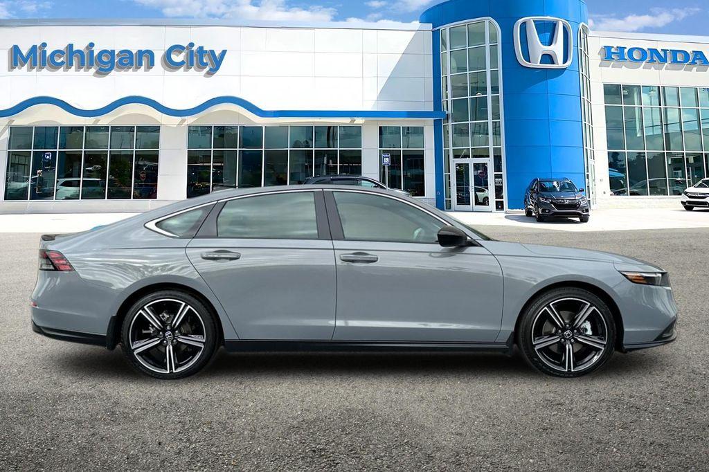 new 2025 Honda Accord Hybrid car, priced at $35,260