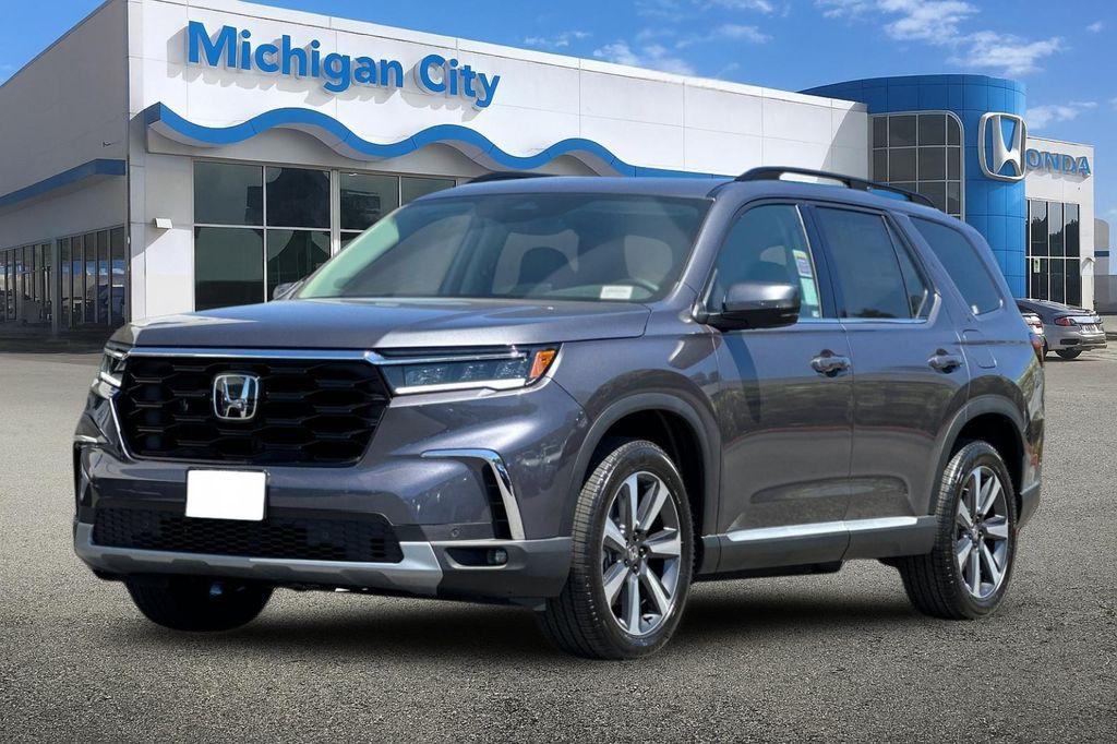 new 2025 Honda Pilot car, priced at $51,095
