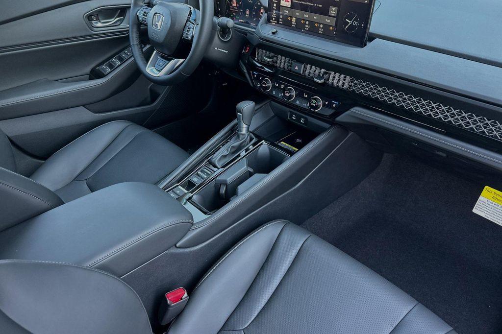 new 2025 Honda Accord Hybrid car, priced at $40,950